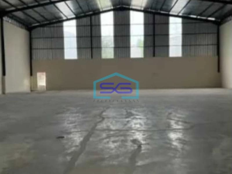 Dijual Gudang Full Loading Dock Luas Bangunan 925 m² Lokasi Bekasi