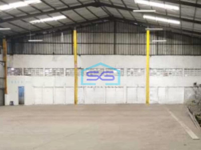 Disewakan Gudang Lokasi Bebas Banjir di Petir Tangerang Luas Bangunan 1000 m²