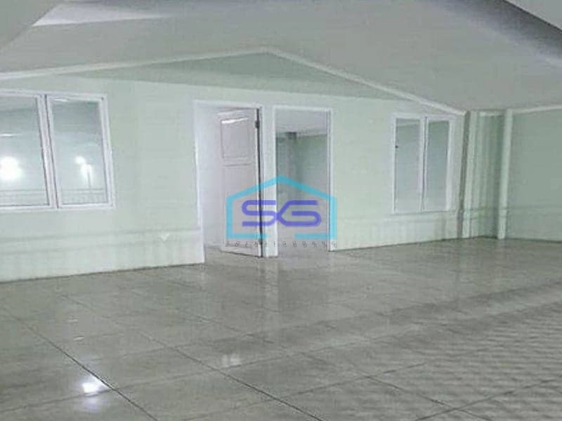 Disewakan Gudang Siap Pakai di Cakung Lantai Epoxy Rapih Daerah Cakung Jakarta Timur