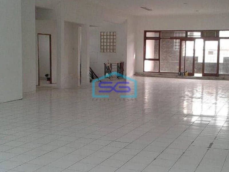 Disewakan Gedung/Ruko di Jln Lengkong, Bandung Tengah LB 1000m2