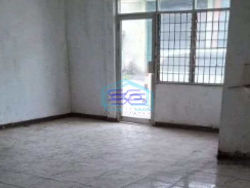 Disewakan Gudang Akses Container Luas Tanah  1200 m² Lokasi Bebas Banjir di Sidoarjo