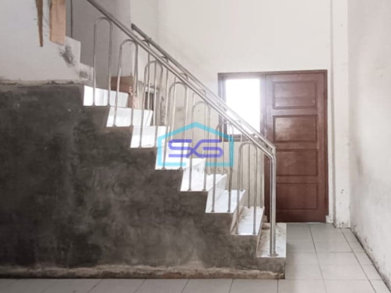 Dijual Ruko 3 Lantai Siap pakai di Area MP Mangkunegara Palembang Luas Tanah 108m2