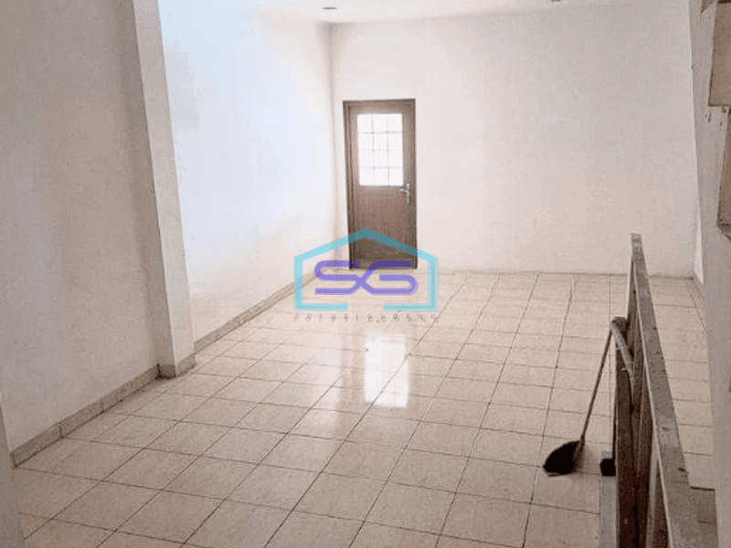 Disewakan Ruko 4 Setengah Lantai di Cideng Jakarta Pusat LB 324m2