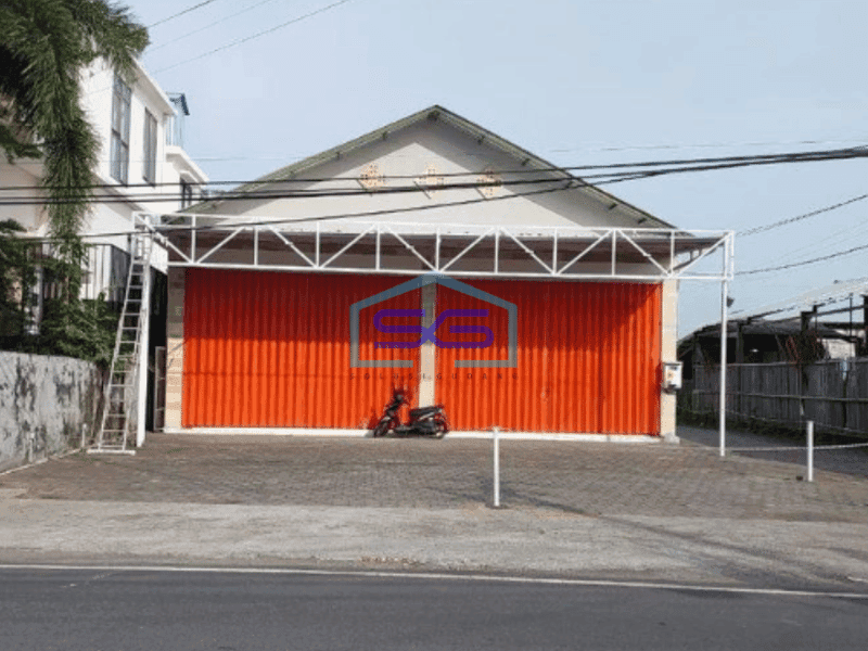 Disewakan toko dan tempat usaha super luas di Renon Bali