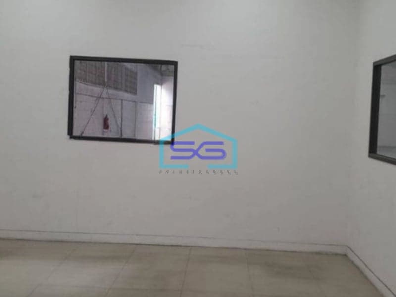 Disewakan Gudang Ada Kantor Luas Bangunan 600 m² di Karawaci Tangerang