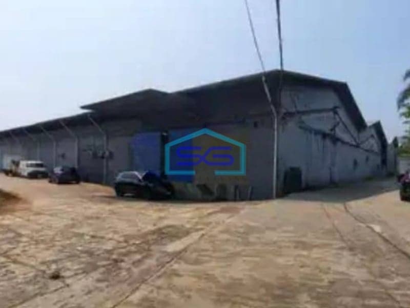 Disewakan Gudang di Kapuk Kamal Jakarta Utara Bagus Siap Pakai Parkir Luas Aman 24 Jam LT 1000m2