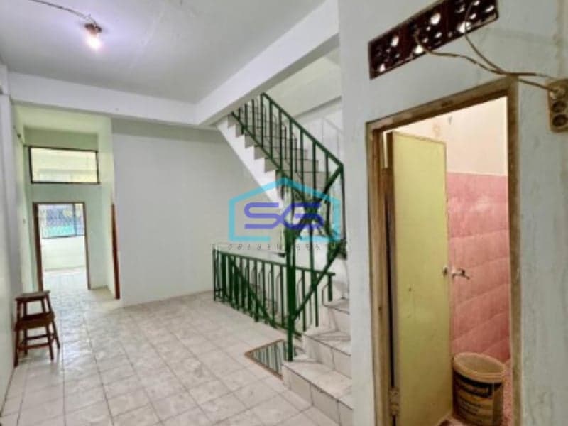 Disewa Ruko Jelambar Baru Grogol Petamburan Jakarta Barat Luas Bangunan  200 m²