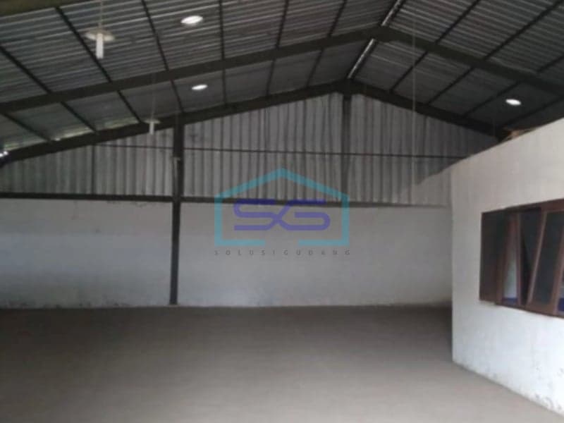 Disewakan Gudang Bebas Banjir Luas Bangunan 400 m² Lokasi di Cimanggis Depok