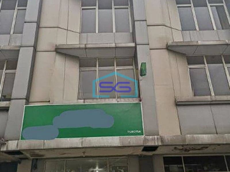 Disewakan cepat Ruko 3 lantai di Alam Sutera Town Center Tangerang LB 200m2