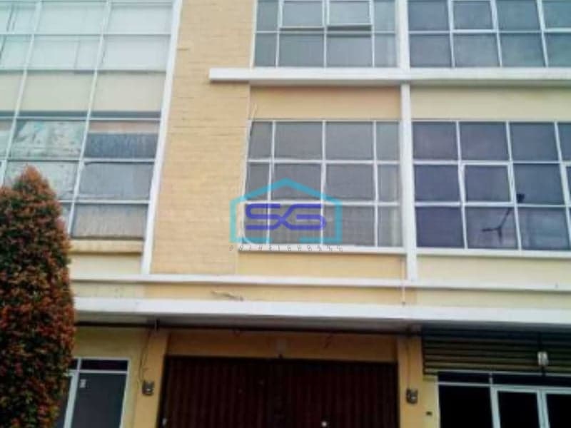 Dijual Ruko 3 Lantai Luas Bangunan  195 m² Lokasi di Jakarta Barat