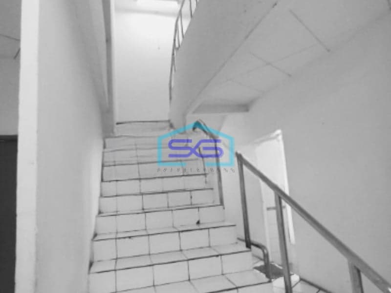 Dijual Kantor Luas Tanah 659 m² Lokasi Daan Mogot Tangerang