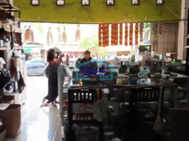 Disewakan Ruko 3 Lantai Di kawasan Wisata Di Mergangsan Jogja Luas Bangunan  400 m²