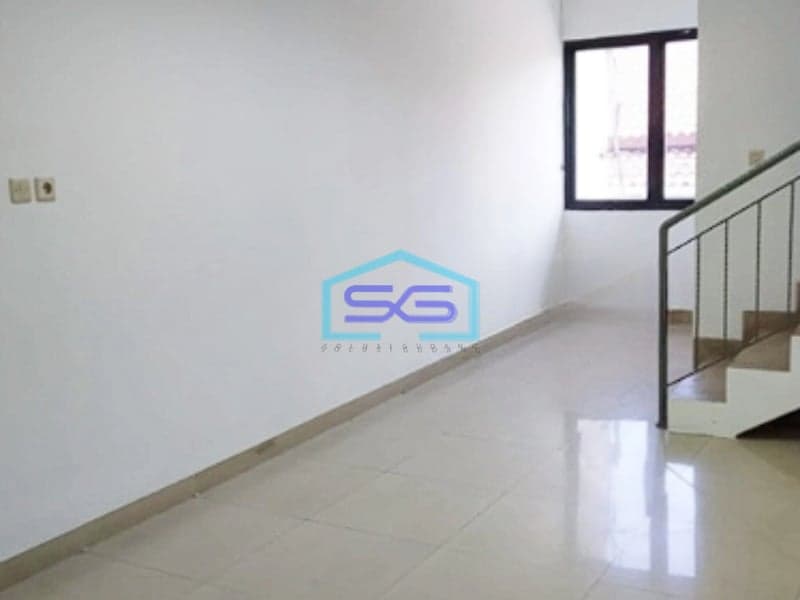 Disewakan Ruko 3 Lantai Siap Pakai Strategis di Jalan Lebar Roxy Jakarta Pusat LB 120m2