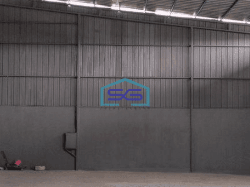 Disewakan Gudang Siap Pakai Parkir Luas di Sebelah gading Serpong dan Lippo Karawaci Luas Tanah 920 m²