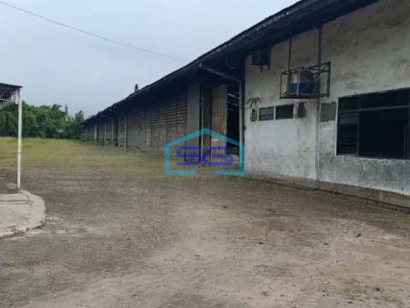 Dijual Gudang Luas Bangunan 37000 m² Lokasi Cikupa Tangerang