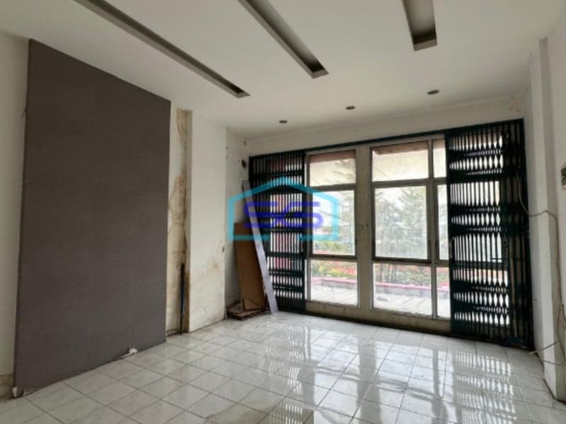 Disewakan Ruko di Jalan R Soekamto Simpang Patal Palembang Luas Bangunan 330m2