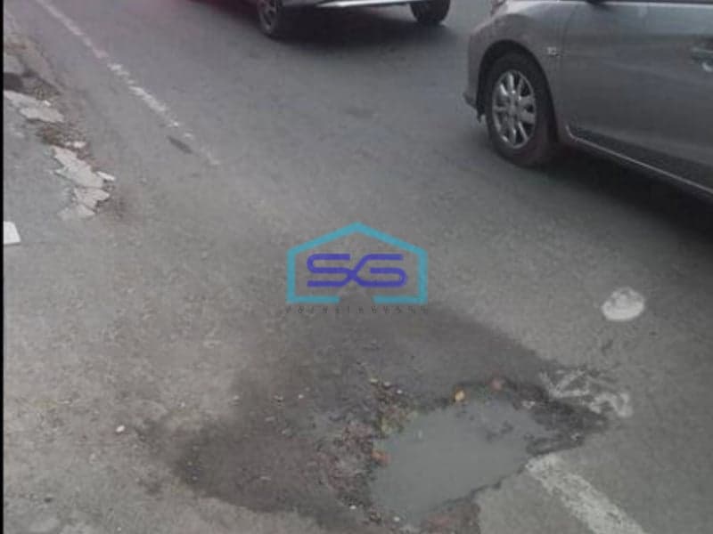 Dijual Ruko di Hasyim Asyari Raya Jakarta Barat LB 429m2