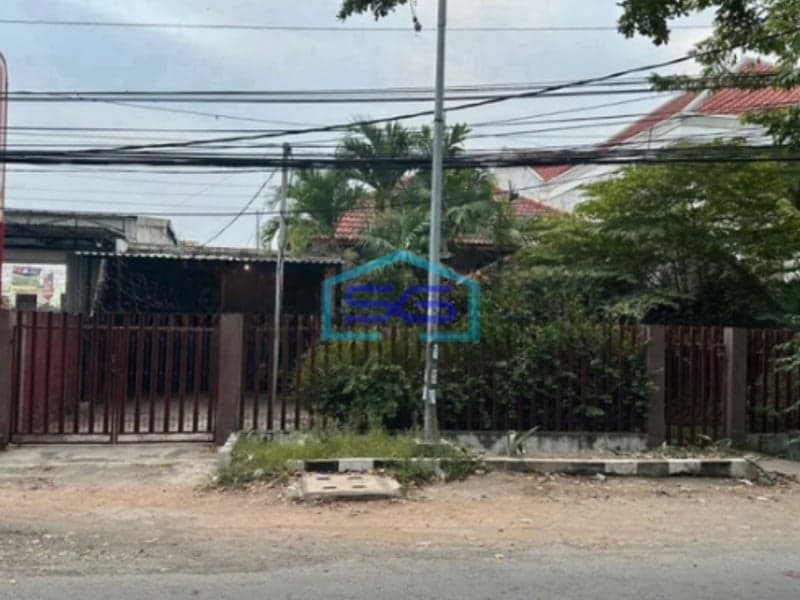 Dijual Ruang Usaha di Pinggir Jalan Raya Tenggilis Surabaya LT 525m2