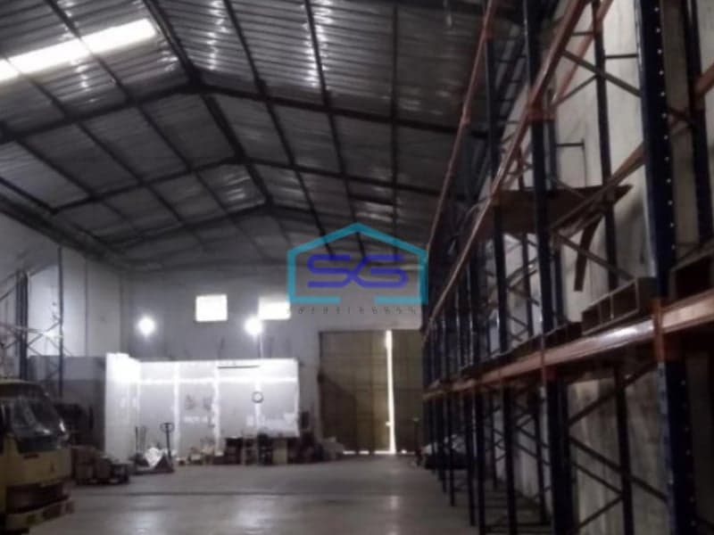 Disewakan Gudang Lokasi Strategis Luas Tanah  600 m² di BSD Tangerang