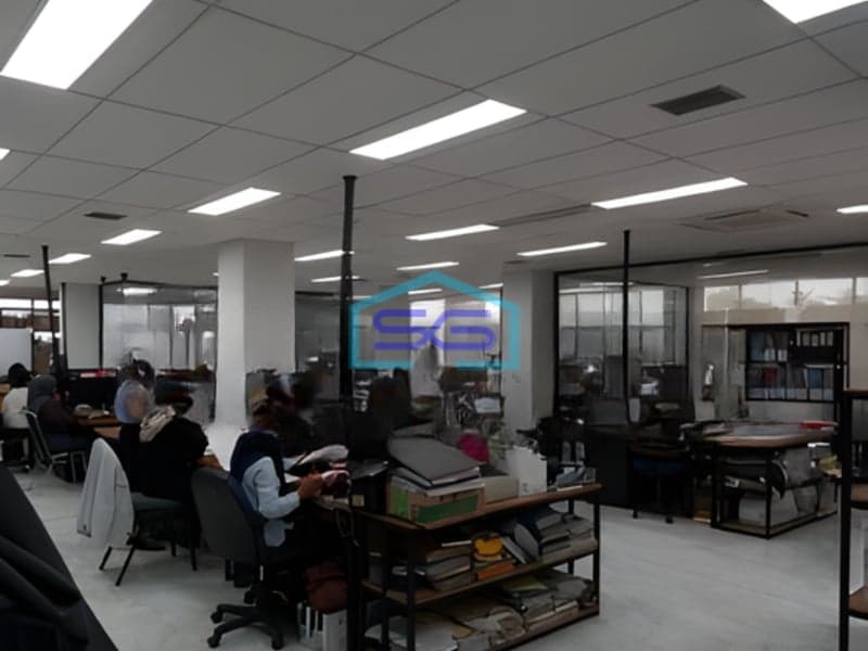 Dijual Kantor Luas Bangunan 3500 m² Lokasi Bebas Banjir di Jakarta Barat