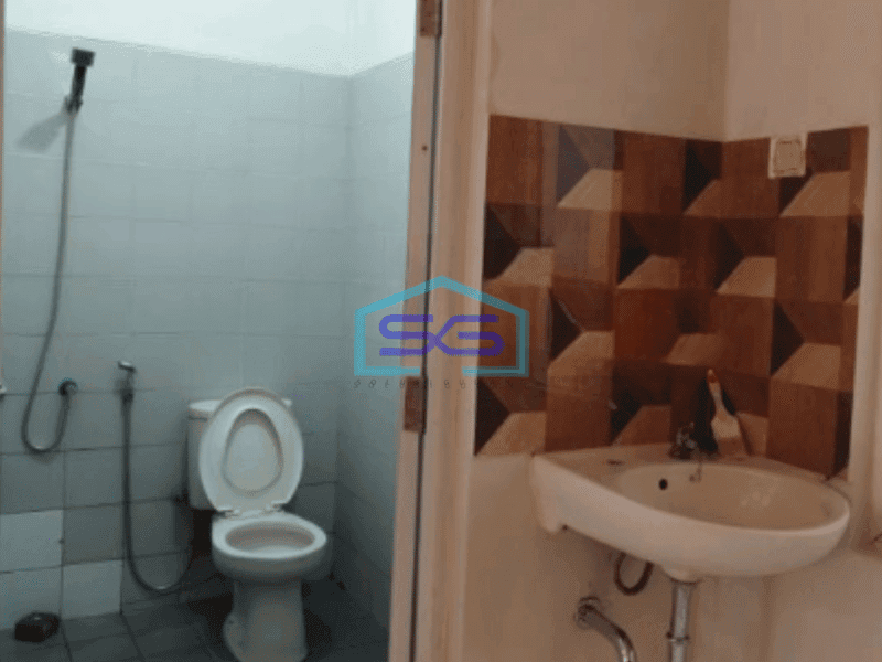 Disewa Ruko Di Kawasan Bisnis Compark Kota Wisata Cibubur Luas Tanah 60 m²