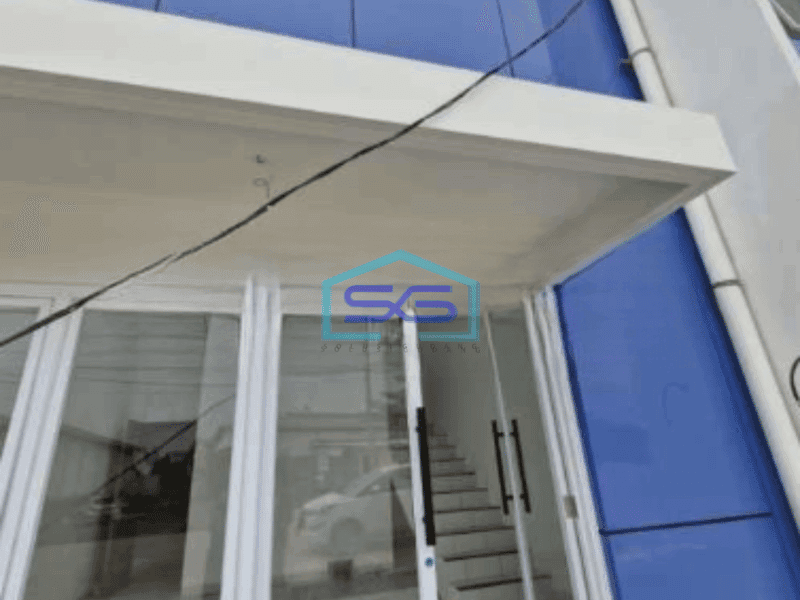 Disewakan Gudang Akses Container 40 Feet di Dadap Tangerang Luas Bangunan  300 m²