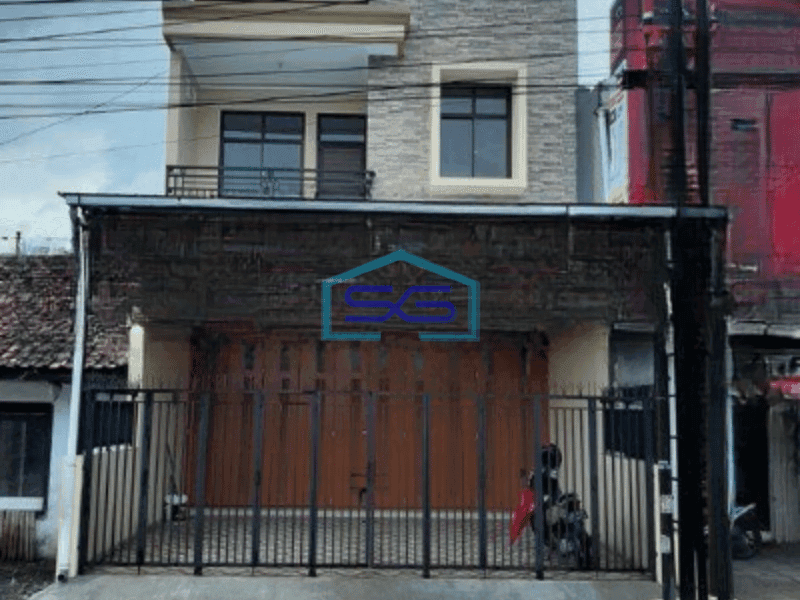 Disewakan Ruko 3 Lantai Luas Bangunan  282 m² di Kalasan Sleman Yogyakarta