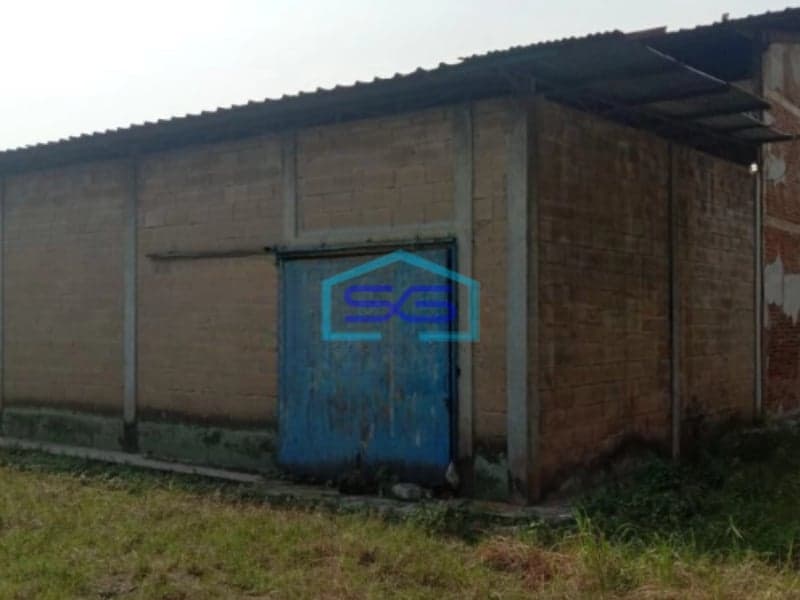 Dijual Gudang Akses Container Luas Bangunan 2166 m²  di Karawaci Tangerang