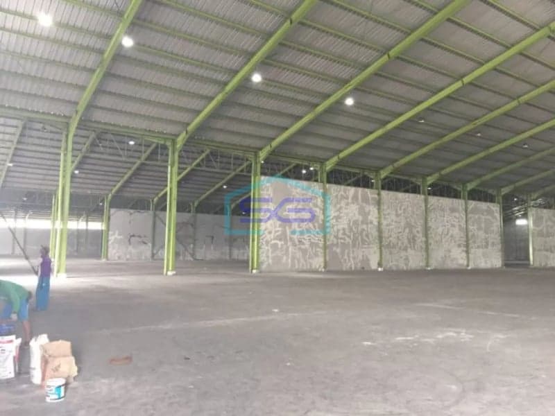 Disewakan gudang di Cikarang luas 7800m