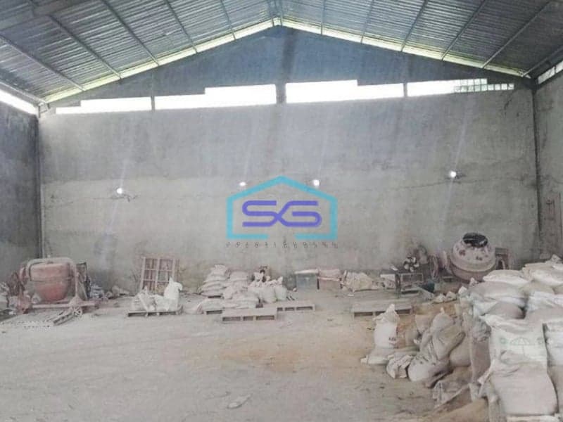 Dijual Gudang Hulaan Menganti Surabaya Row Lebar Siap Pakai LT 2015m2
