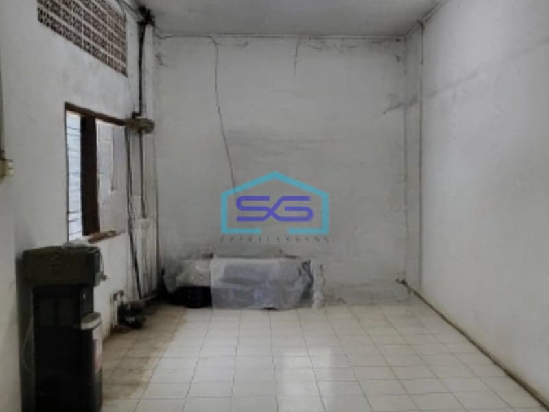 Dijual Ruang Usaha Luas Tanah 537 m² Lokasi Strategis di Cengkareng Jakarta Barat