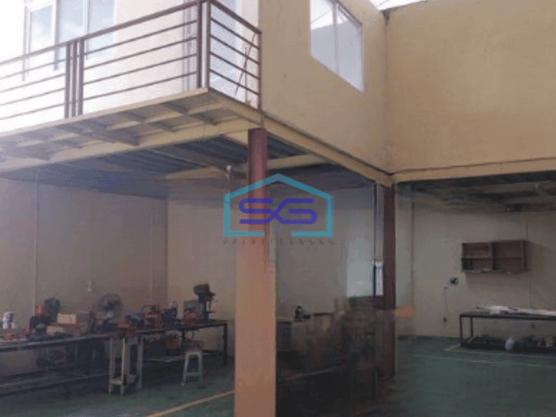 Dijual Gudang Ex Workshop Luas Bangunan 300 m² di Dekat Bandara Jakarta Barat
