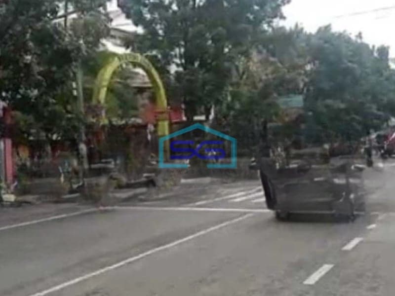 DiJual Ruko Pusat Kota Strategis!!! Jl Dewi Sartika Regol Bandung Luas Bangunan  300 m²