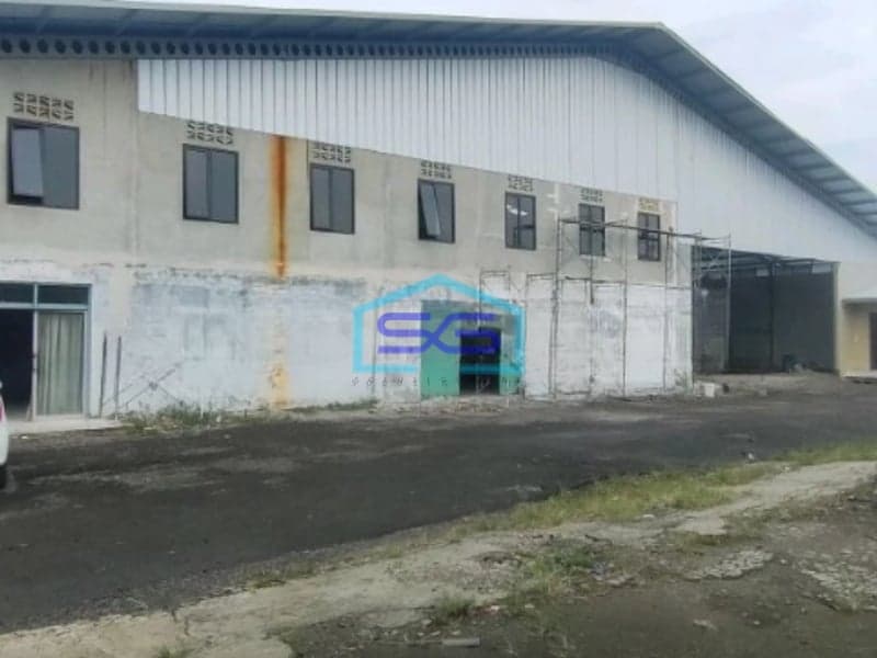 Di Jual Cepat Gudang Ex Pabrik Di Cibaligo Kondisi Sdh Renovasi Leuwi Gajah, Cimahi Luas Bangunan  6500 m²