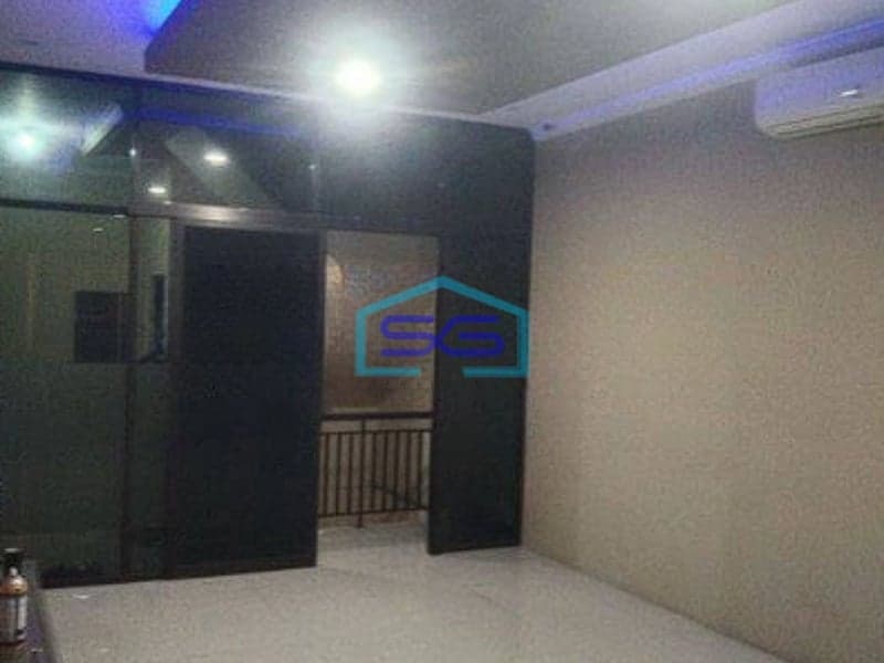 Dijual cepat Ruko 3 lantai hoek di Duri Kosambi, Cengkareng Jakarta Barat LB 176m2