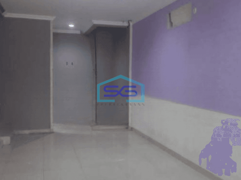 Disewakan Ruko 3 Lantai Luas Bangunan 236 m² di Green Lake City Jakarta Barat