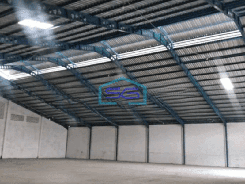 Disewakan Gudang Siap Pakai Luas Bangunan 2000 m² di Semarang Barat