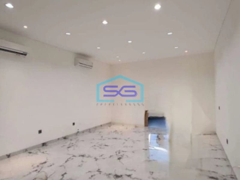 Dijual Ruko Luas Bangunan  220 m² Lokasi Puri Indah Jakarta Barat