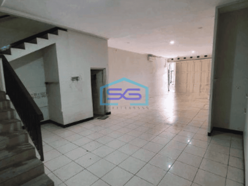 Dijual Ruko Siap Pakai Cocok Untuk Segala Usaha di Moch Toha Bandung Luas Bangunan  240 m²