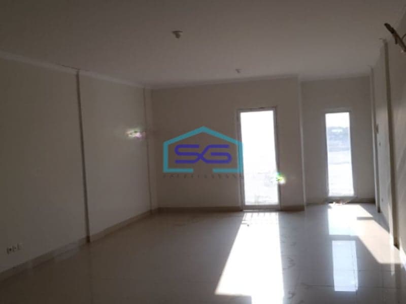 Dijual Ruko 3 Lantai luas Tanah  100 m² Lokasi Cengkareng Jakarta Barat