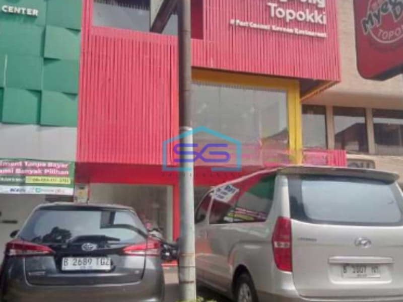 Disewakan Ruko 4 Lantai Di Area Komersial Kemang Jakarta Selatan Luas Bangunan  400 m²