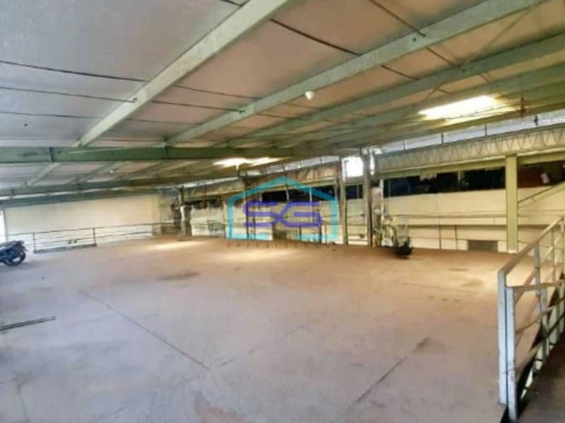 Dijual Cepat Gudang + Kantor Simomulyo Surabaya Siap Huni Murah Luas 1070m2