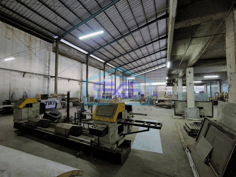 Disewakan Gudang Siap Huni di Pondok Cabe