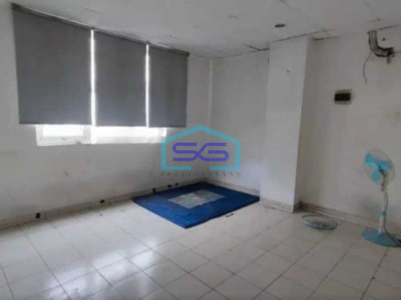 Dijual Ruko Murah Siap Huni di Golden Boulevard Bsd City Jl. Pahlawan Seribu Tangerang Selatan Luas Bangunan  158 m²