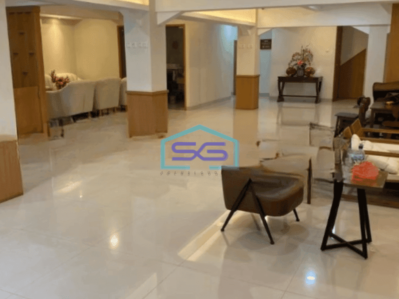 Disewakan Ruko 3 Lantai Luas Banguanan  540 m² di Pluit Jakarta Utara