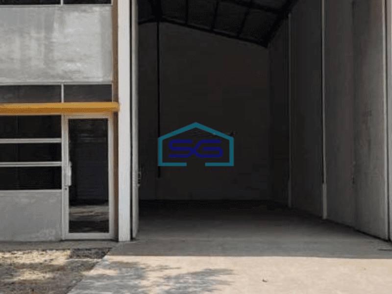 Disewakan cepat Gudang strategis di Kamal Bisnis Center