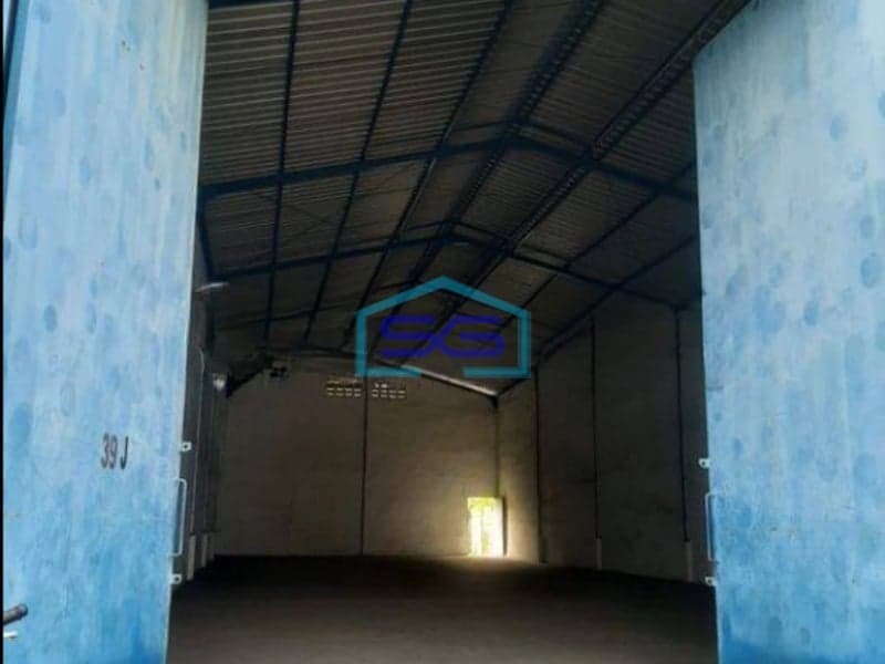 Disewakan Gudang Baru Renov Bagus Akses Kontainer 40 Ft di Jakarta Barat LT 540m2