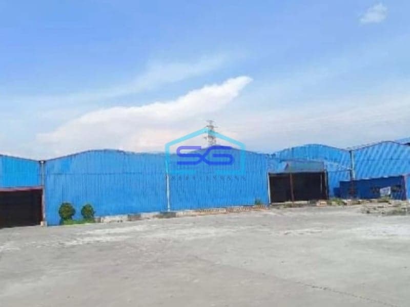 Disewakan Gudang Siap Pakai Di Bizpark Kopo Bandung Luas Bangunan  2520 m²