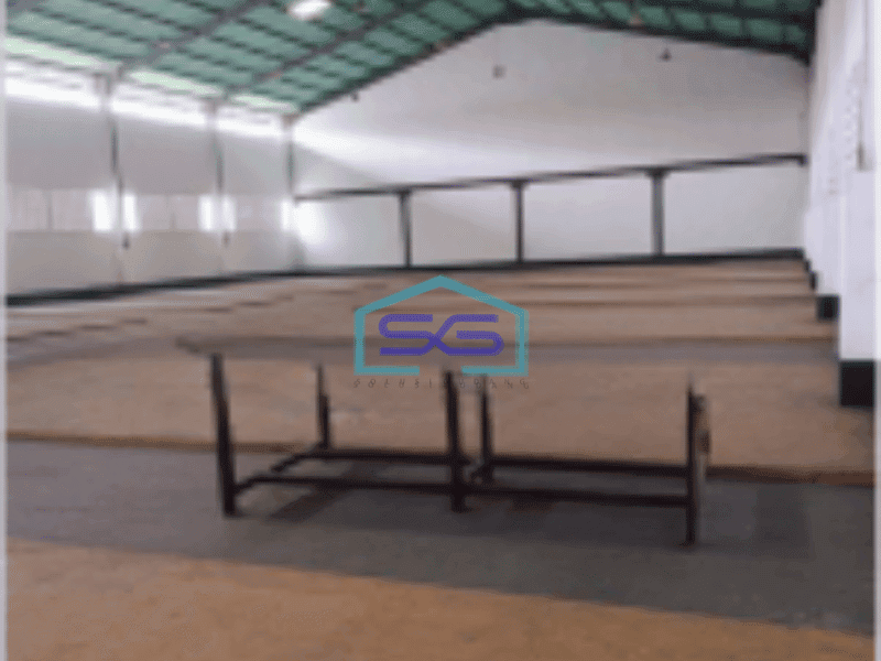 Disewakan gudang siap pakai di kawasan akong sepatan