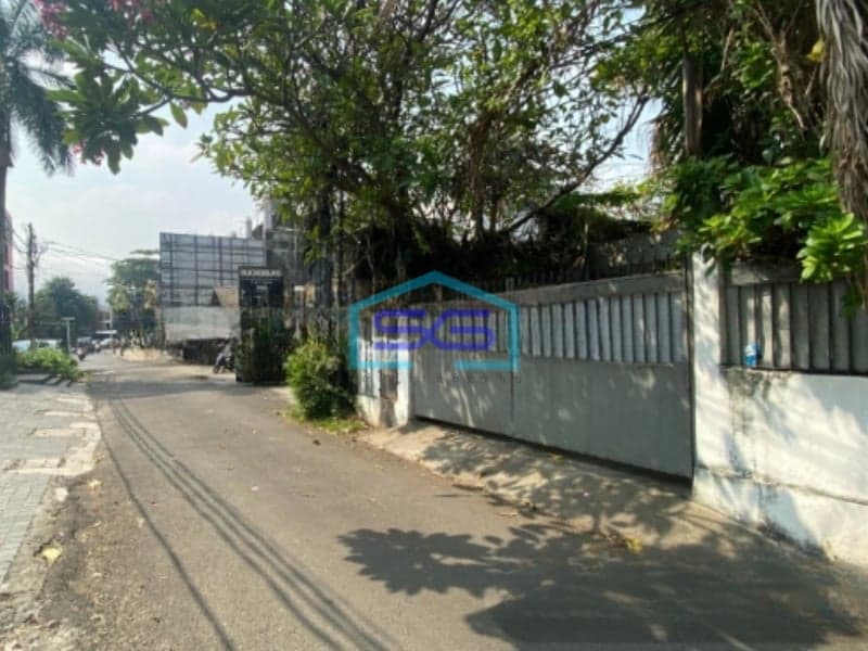 Dijual Ruang Usaha Lokasi Strategis Bisa Untuk Komersial SHM di Kemang Jakarta Selatan LT 454m2
